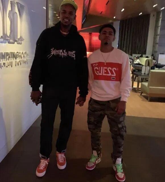 对手简直被打自闭（对手被完全压制）