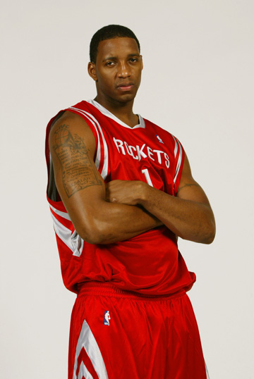 足球巴萨夏窗计划浮现，多名球员被列出售（巴萨夏窗方案曝光，多名球员被挂牌出售）