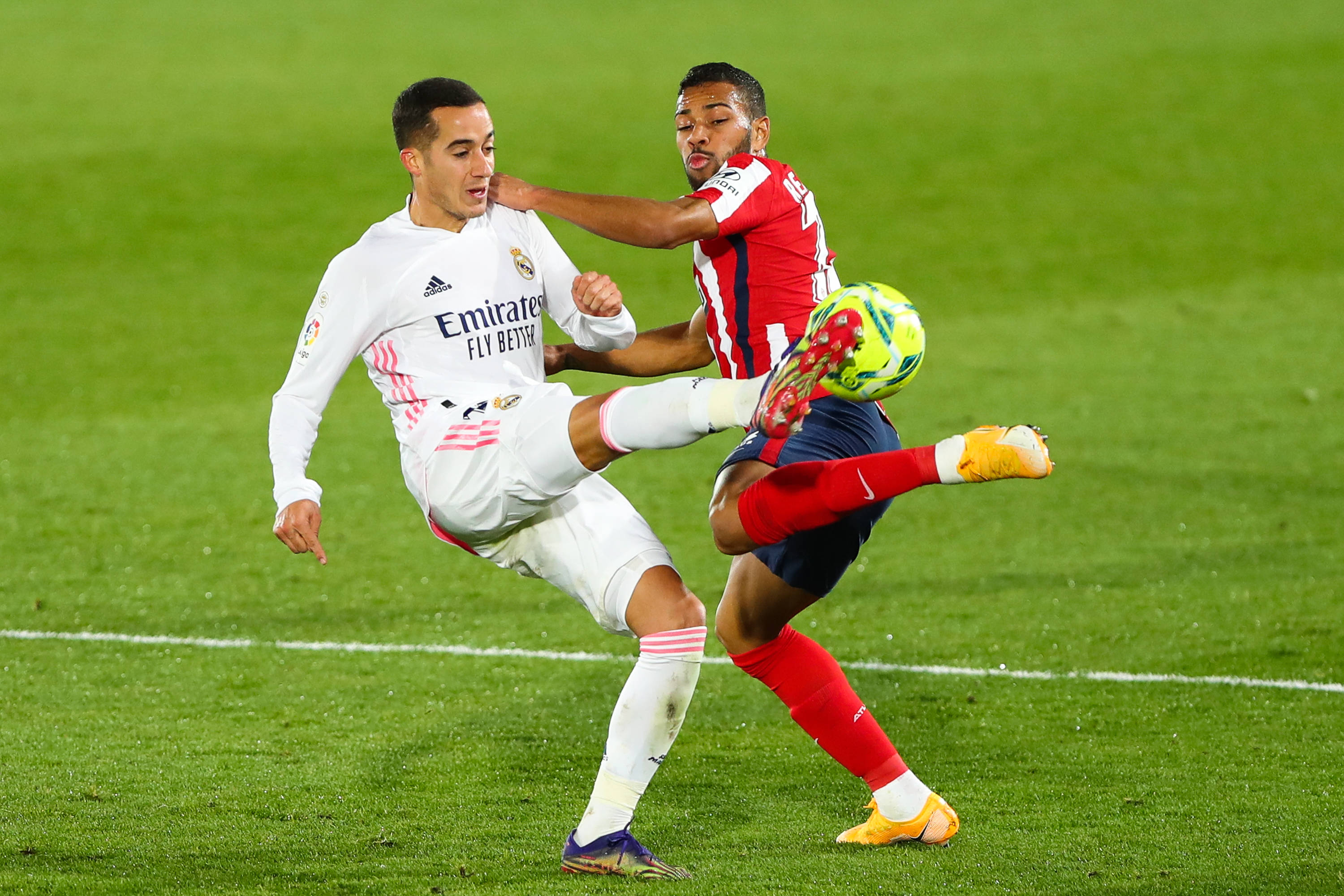 拜仁总监聊卡尔对比梅西：梅西是能想到的最夸张的比较对象！（拜仁总监谈卡尔被拿来和梅西比较：拿梅西当参照太夸张了！）