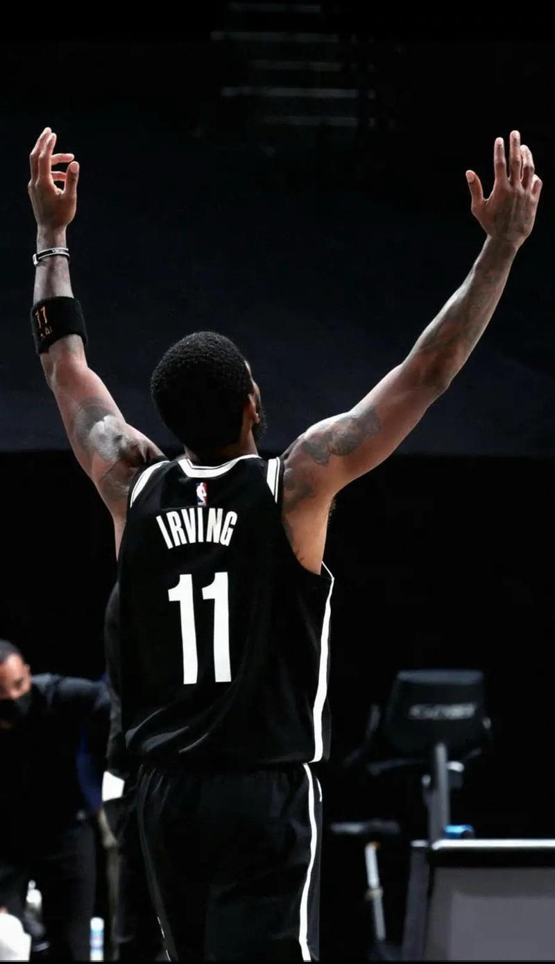 13球，伊尔迪兹21岁前意甲进球数并列尤文队史第七位（伊尔迪兹未满21岁已攻入13粒意甲进球，在尤文队史并列第七）