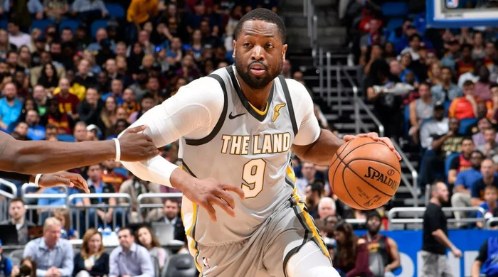 湖人内线防守漏洞被彻底打穿（湖人禁区防线全面失守）